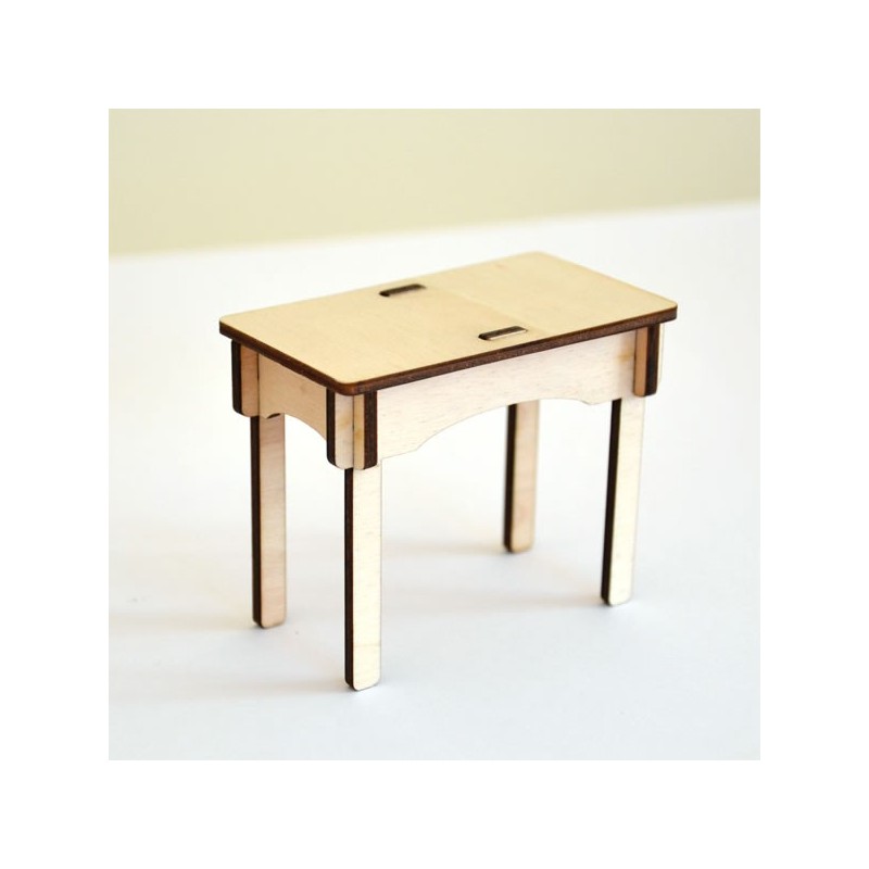 Petite table miniature 3D en bois