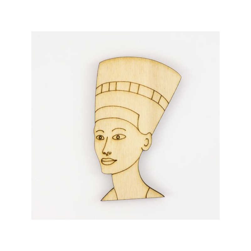 Nefertiti, reine égyptienne en bois