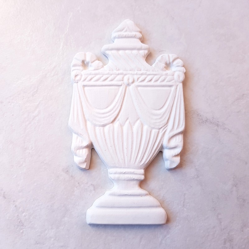 Vase ou urne décor grec en plâtre, applique pour tout support